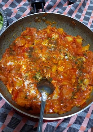 عکسی از دستور املت مخلوط با تخم مرغ محلی