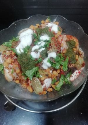 A picture of Bhalla Papadi Chaat.