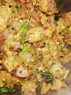 வாழைக்காய் மசாலா பொரியல்(valaikkai masala poriyal recipe in tamil) செய்முறை முக்கிய புகைப்படம்