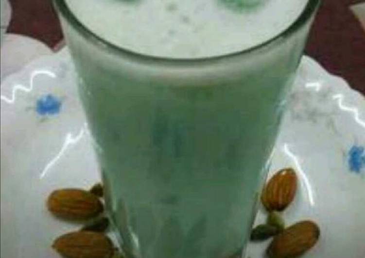 Almond Elaichi Sherbet/Almond and Green Cardamom Sherbet