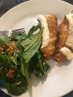 A picture of Fried fish.