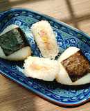 Onigiri bằng khuôn cho bé tập làm cơm nắm