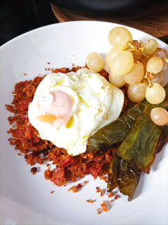 Una foto de Migas con huevo