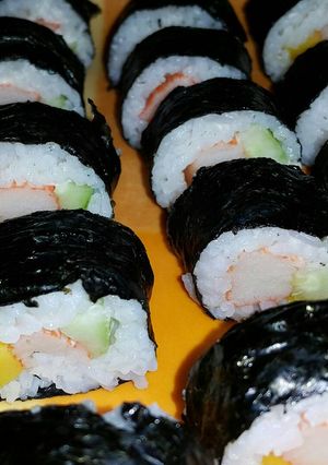 A picture of Easy Sushi.