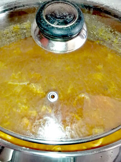 Una foto de Cazuela de fideos amarillos