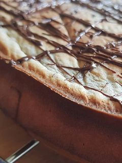 Una foto de Bizcocho saludable de almendra y chocolate (Solo 4 ingredientes)