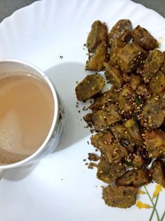 ડ્રાય મેથીના મુઠીયા (Dry Methi Muthiya Recipe in Gujarati) રેસીપી મુખ્ય ફોટો