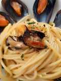 Spaghetti prosecco, zafferano e cozze
