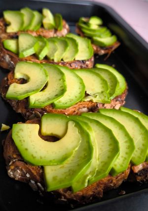Gambar Simple avocado toast