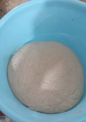 عکسی از دستور خمیر پیتزا خانگی