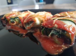 Foto de Canelones de Curgete recheados com Ricota e Espinafres