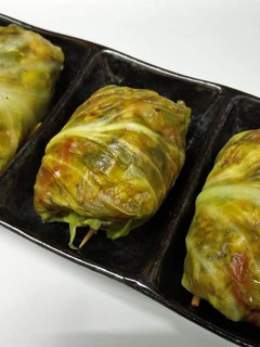 A picture of Spicy Cabbage Rolls.