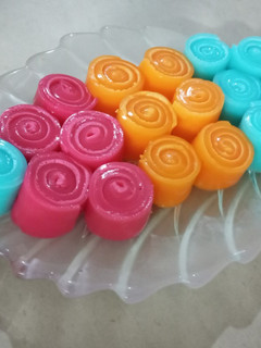 عکسی از دستور ژله رولی 🍥