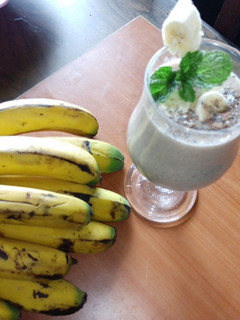 A picture of Banana Milo smoothie.