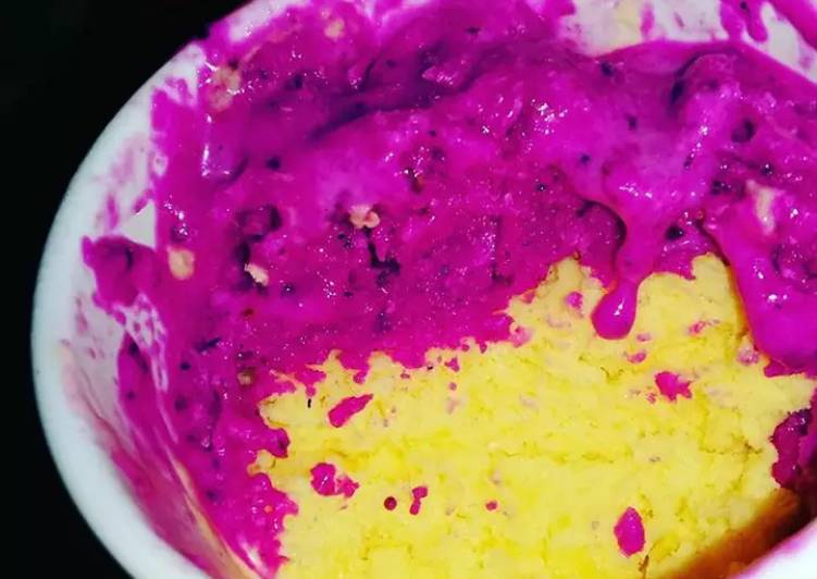 Langkah Mudah untuk Menyiapkan Ice cream Dragonfruit vs Mango yang Bikin Ngiler