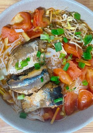 Hình của món Bún cá mòi.