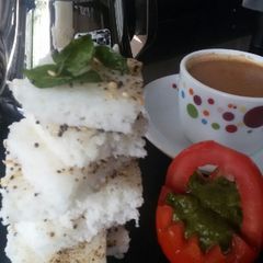 A picture of White Dhokla.
