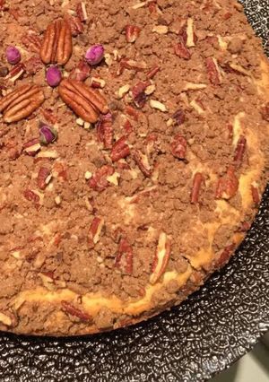 صورة لوصفة ‏cinnamon pecan cake كيكة القرفة بجوز البيكان