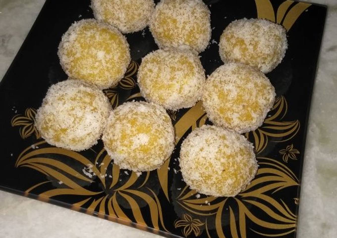 Mango ladoo