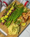 Surf n Turf (Steak và hải sản)