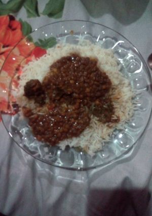 A picture of Boiled Rice and  black Chane.