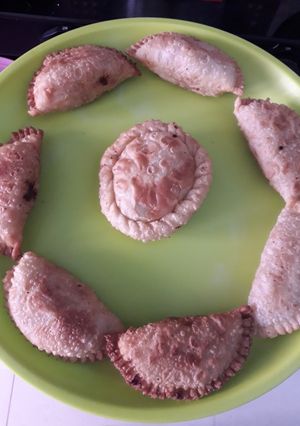 A picture of Gujiya.
