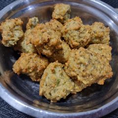 A picture of Dal vada.