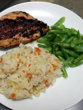 Cara Gampang Membuat Grilled Chicken Breast and Rice Pilaf, Lezat