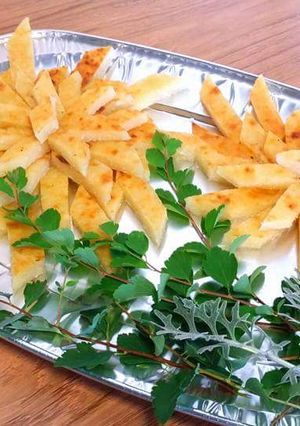 Hình của món Bánh khoai mì nướng.