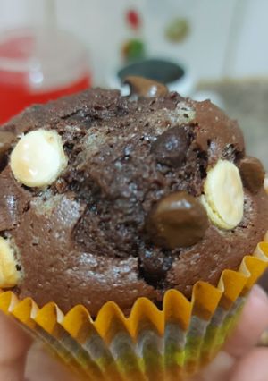 A picture of Double chocolate Cupcakes.