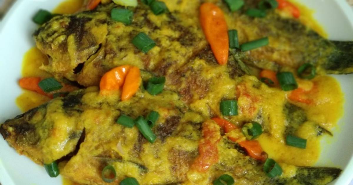 Resep Ikan Mas Bumbu Kuning Oleh Cynthia Novita Cookpad