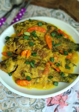 Foto resep Ikan mas bumbu kuning