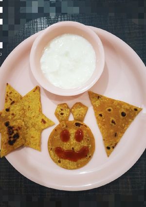 A picture of Besan roti.