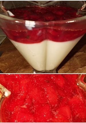 صورة لوصفة باناكوتا بالفراولة 🍓🍓🍓😋