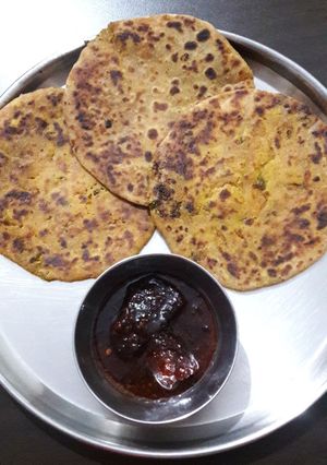 ડુંગળી ના પરોઠા રેસીપી મુખ્ય ફોટો
