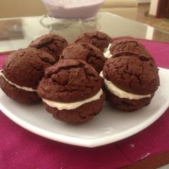A picture of Red Velvet Whoopie Pie.