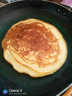 Egg less banana pancake ainihin hoton girkin