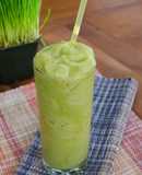 Smoothie verde de PASTO DE TRIGO
