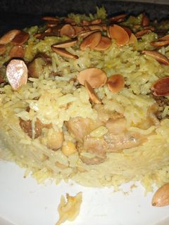 صورة لوصفة مقلوبة دجاج