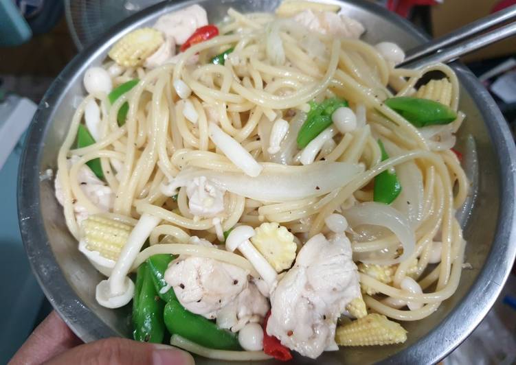 蒜炒義大利麵
