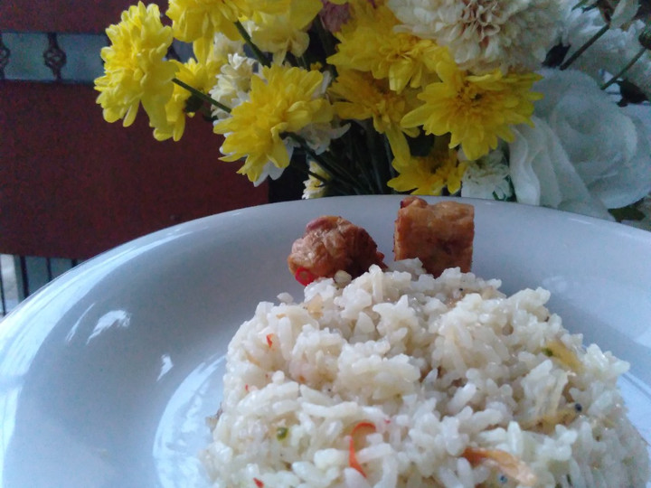 Anti Ribet, Memasak Nasi Liwet (aseli praktis pakai rice cooker) Menu Enak