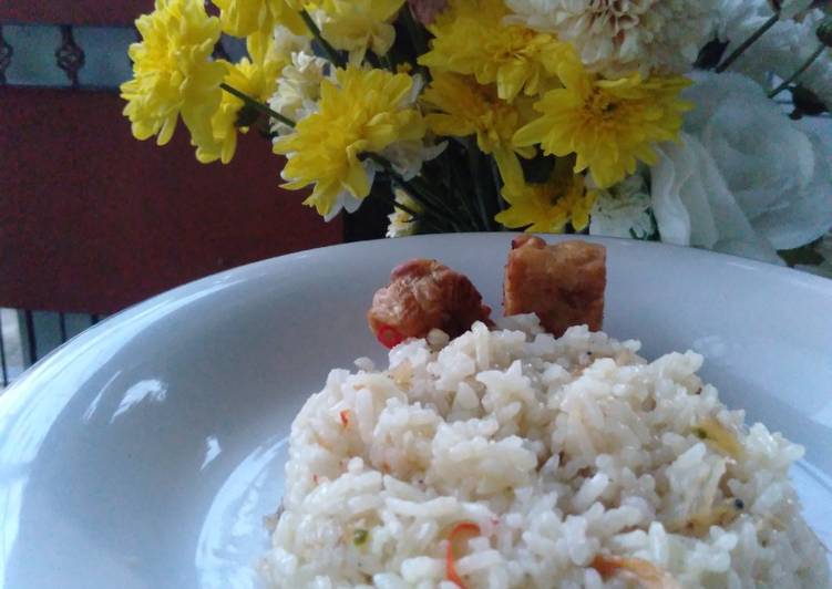 Nasi Liwet (aseli praktis pakai rice cooker)