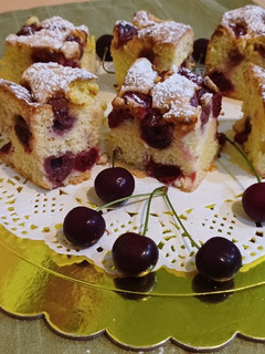 Dupla meggyes piskóta recept fotója