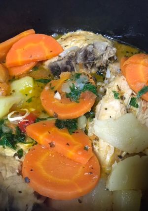 Una foto de Guiso de pollo