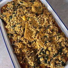 A picture of Egusi soup.
