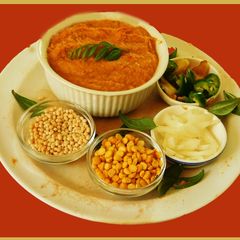 A picture of Peanut Tomato onion chutney.