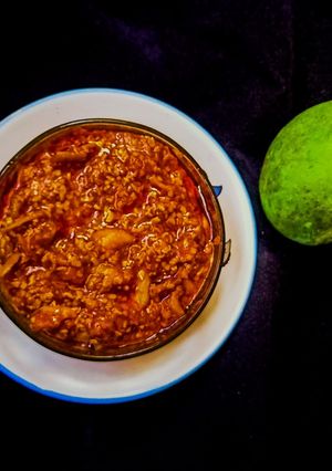 કેરી નું અથાણું (Mango pickle Recipe In Gujarati) રેસીપી મુખ્ય ફોટો