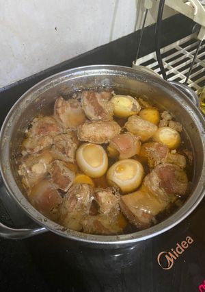 Hình của món Thịt kho trứng dì Sinh.