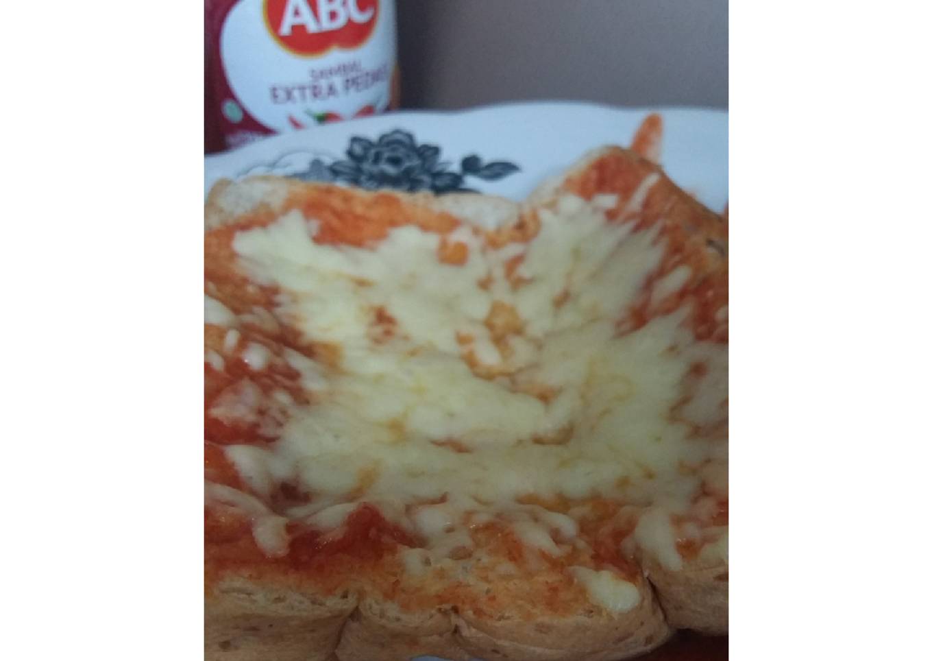 Roti gandum pizza easy to cook
