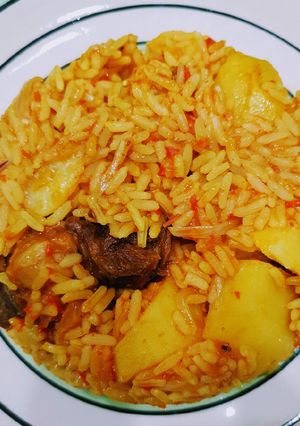 A picture of Jolof din shinkafa da pateto.